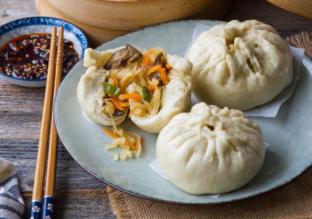 Bánh bao có nguyên liệu chính là bột mì tinh chế nên chứa hàm lượng carbs tương đối cao Bánh bao có nguyên liệu chính là bột mì tinh chế nên chứa hàm lượng carbs tương đối cao